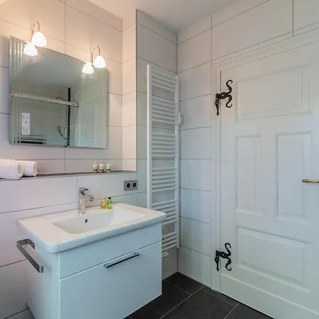 Am Bernsteinweg Apartment Prerow