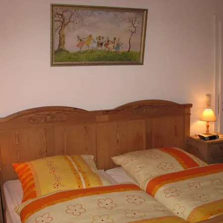 Appartement Am Bernsteinweg Prerow